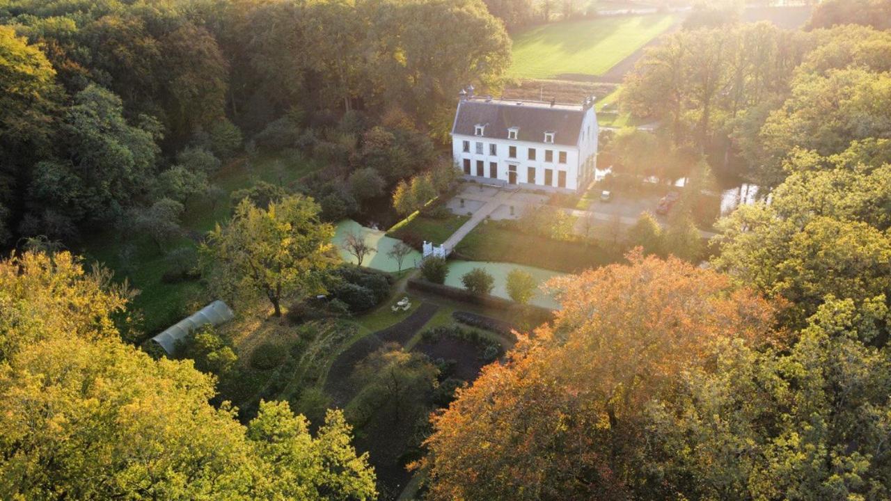 Bed En Brood In De Kapschuur - Boerderij De Zuiderkrib Panzió Kraggenburg Kültér fotó