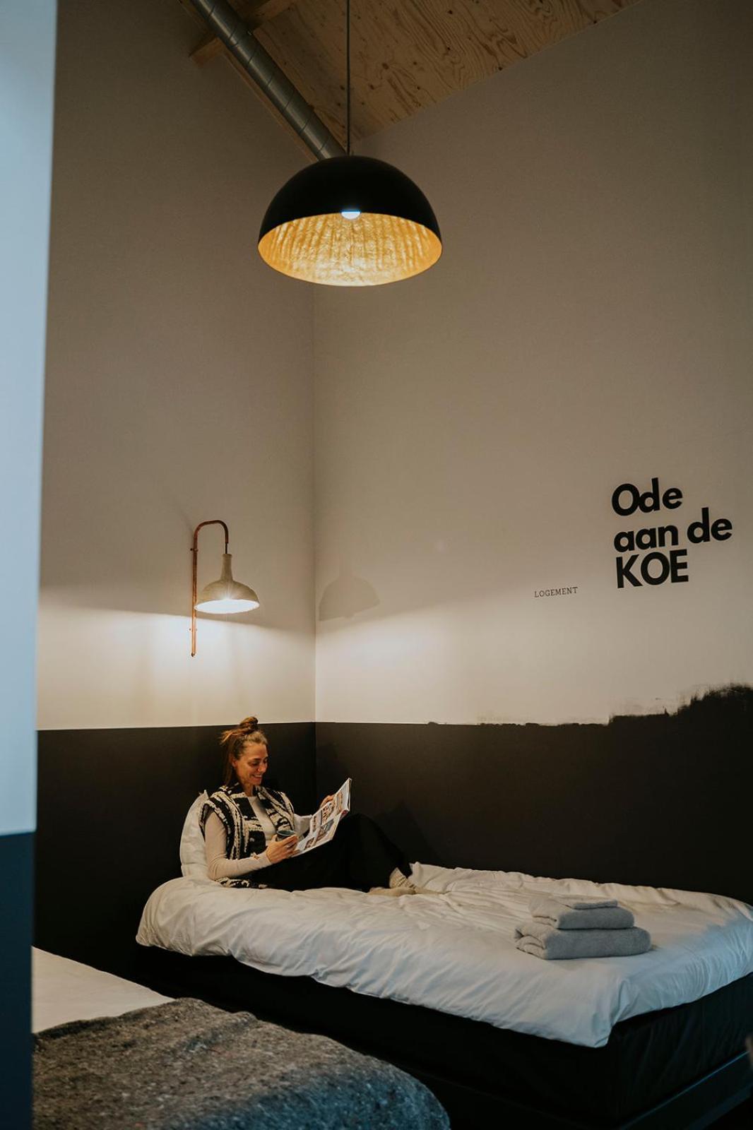 Bed En Brood In De Kapschuur - Boerderij De Zuiderkrib Panzió Kraggenburg Kültér fotó